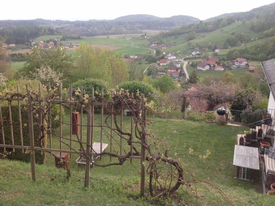 Charmantes Landhaus Mit Garten Und Traumhaftem Fernblick Thal  Εξωτερικό φωτογραφία